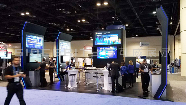 信可威國外展臺(tái)設(shè)計(jì)搭建現(xiàn)場(chǎng)圖