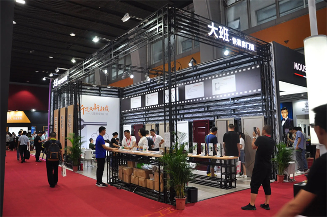 展覽環(huán)境，cr網(wǎng)絡(luò)