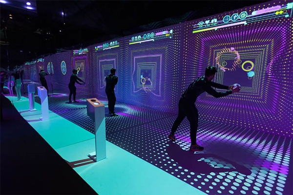 深圳信可威展廳設(shè)計(jì)公司專(zhuān)業(yè)從事上市企業(yè)展廳設(shè)計(jì)、展覽展示活動(dòng)策劃、展臺(tái)設(shè)計(jì)搭建的展廳設(shè)計(jì)公司,憑借多年的市場(chǎng)經(jīng)驗(yàn),為客戶(hù)提供前期策劃、設(shè)計(jì)創(chuàng)意、現(xiàn)場(chǎng)搭建和維護(hù)、倉(cāng)儲(chǔ)、全國(guó)巡展等全流程的整體解決方案。同時(shí)開(kāi)發(fā)商場(chǎng)、專(zhuān)賣(mài)店規(guī)劃、設(shè)計(jì)、制作、會(huì)議活動(dòng)策劃和現(xiàn)場(chǎng)布置、平面廣告創(chuàng)意策劃等多項(xiàng)服務(wù)。