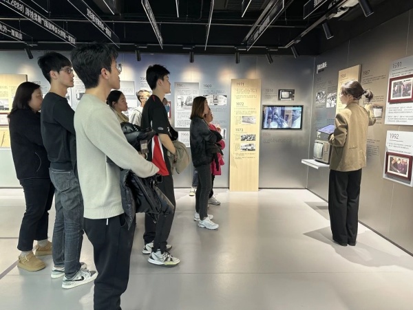 電控企業(yè)文化展廳設(shè)計(jì)