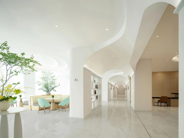 醫(yī)院國際醫(yī)療辦公室展廳設(shè)計