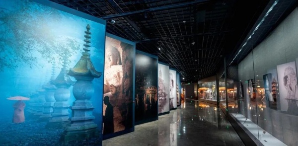 耗資9億的寧波彌勒數字博物館！年輕人在這里拜佛許愿?。?！